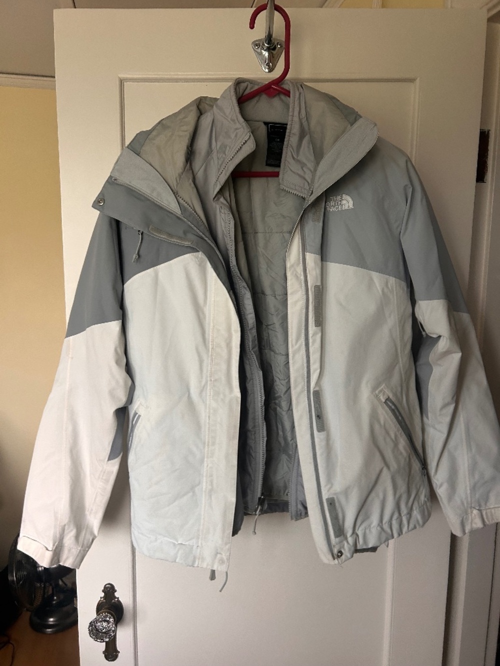 Women’s North Face Ski Jacket size small